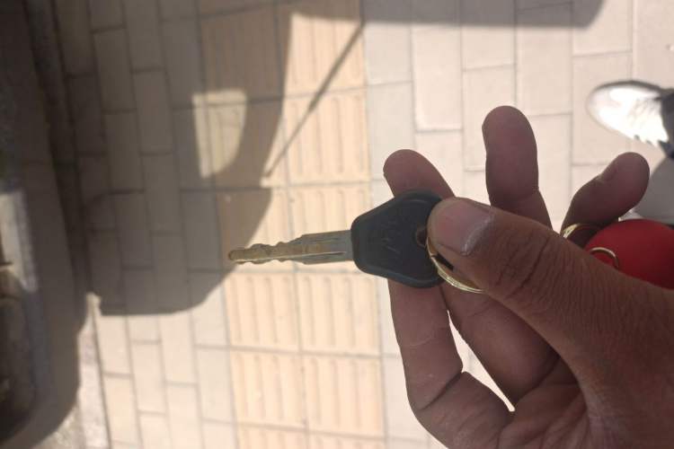 Used Wuling Zhiguang 2013 1.0L Practical Version Vehicle Key