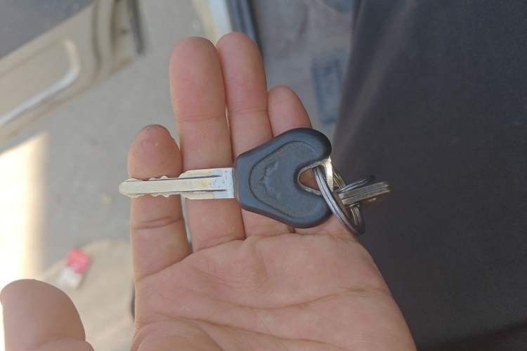 Used Wuling Zhiguang 2013 1.0L Practical Version Vehicle Key