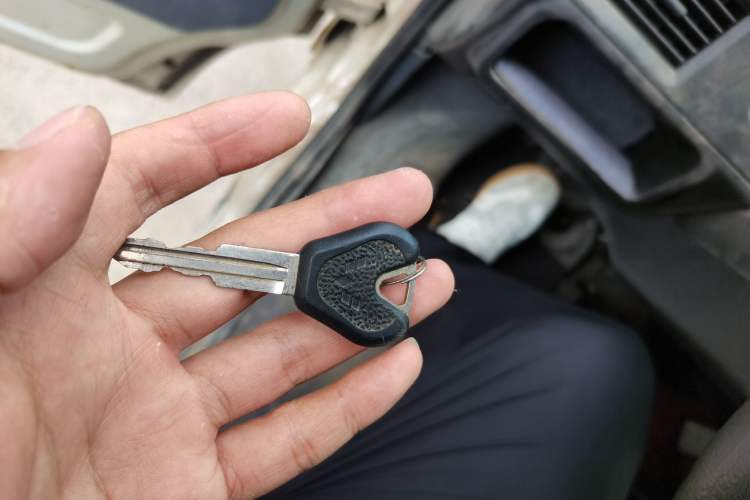 Used Wuling Zhiguang 2013 1.0L Practical Version Vehicle Key
