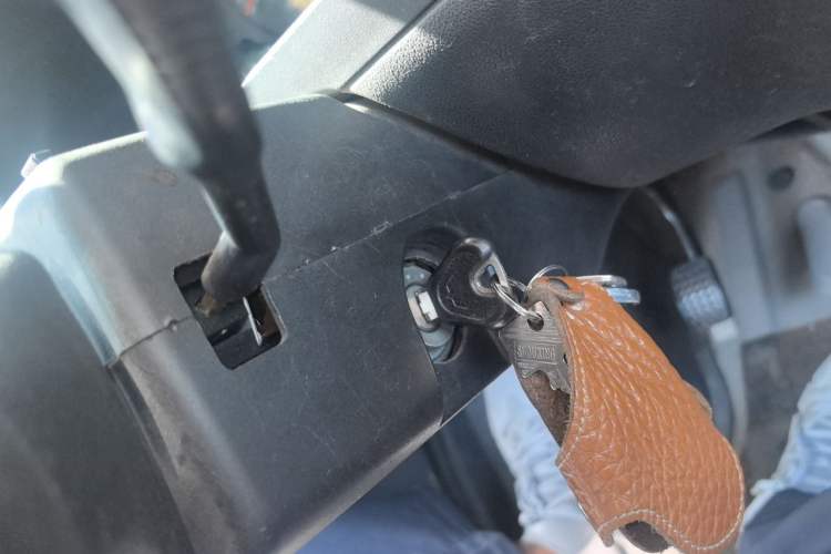 Used Wuling Zhiguang 2013 1.0L Practical Version Vehicle Key
