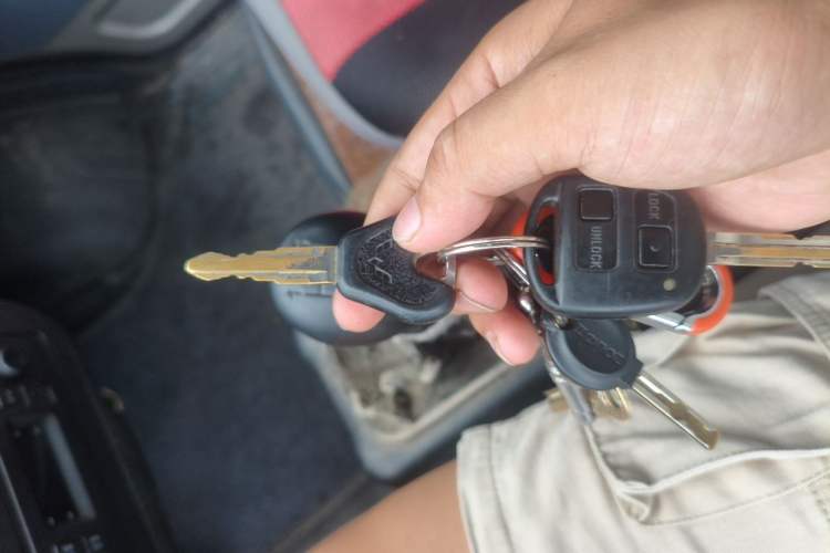 Used Wuling Zhiguang 2013 1.0L Practical Version Vehicle Key