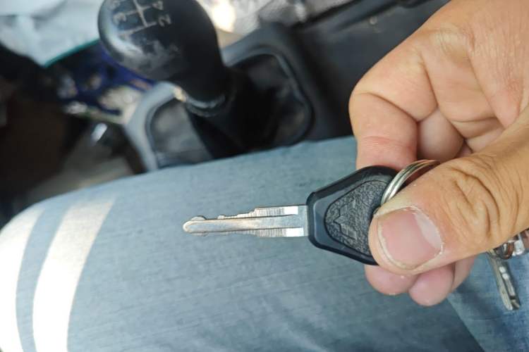 Used Wuling Zhiguang 2013 1.0L Practical Version Vehicle Key