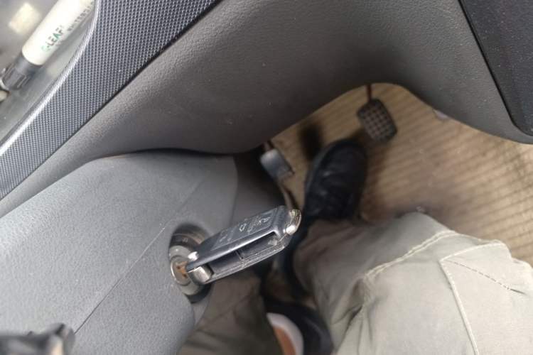 Used Wuling Zhiguang 2013 1.0L Practical Version Vehicle Key