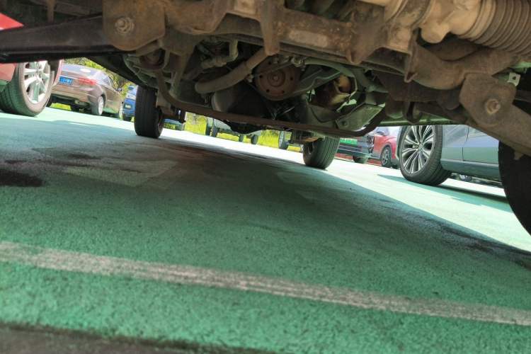 Used Wuling Zhiguang 2013 1.0L Base Version Chassis Front