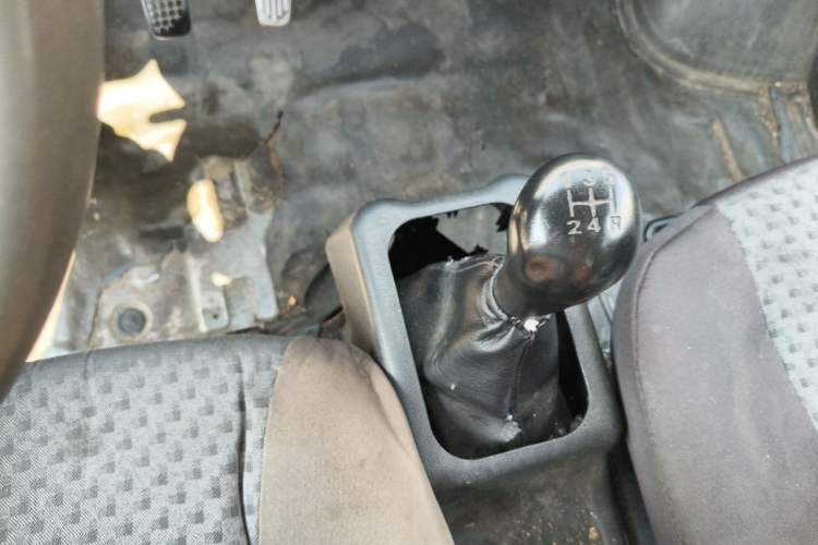 Used Wuling Zhiguang 2013 1.0L Base Version Gear Lever
