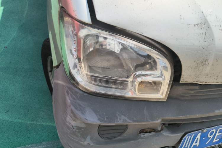Used Wuling Zhiguang 2013 1.0L Base Version Right Front Headlight