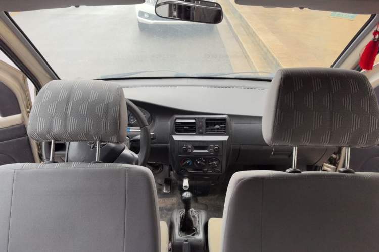 Used Wuling Zhiguang 2013 1.0L Base Version Center Console