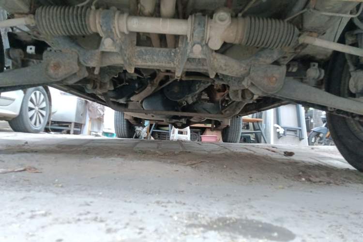 Used Wuling Zhiguang 2013 1.0L Practical Version Chassis Front