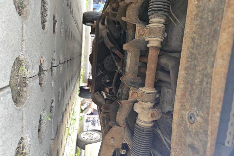 Used Wuling Zhiguang 2013 1.0L Practical Version Chassis Front