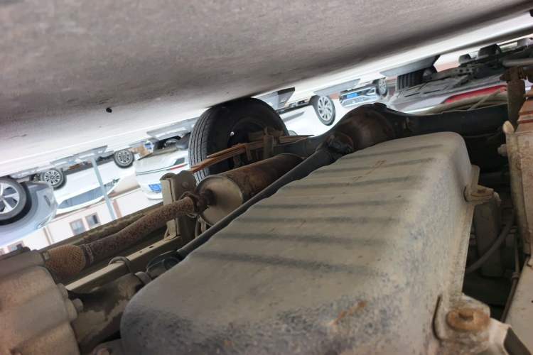 Used Wuling Zhiguang 2013 1.0L Practical Version Chassis Rear Right