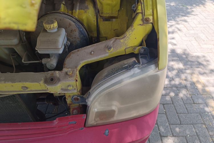 Used Wuling Zhiguang 2013 1.0L Practical Version Engine Bay Left