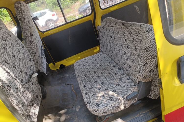 Used Wuling Zhiguang 2013 1.0L Practical Version Left Rear Seat