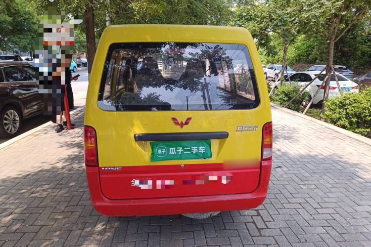 Used Wuling Zhiguang 2013 1.0L Practical Version Rear