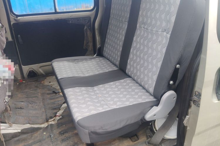 Used Wuling Zhiguang 2014 1.2L Extended Version LD6 Left Rear Seat