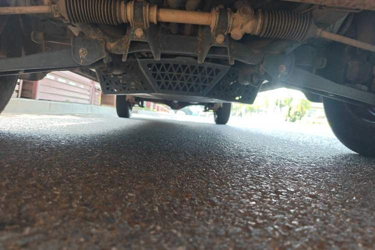 Used Wuling Zhiguang 2014 1.2L Extended Version LD6 Chassis Front