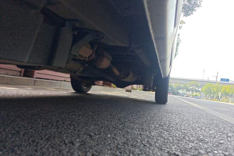 Used Wuling Zhiguang 2014 1.2L Extended Version LD6 Chassis Front Left