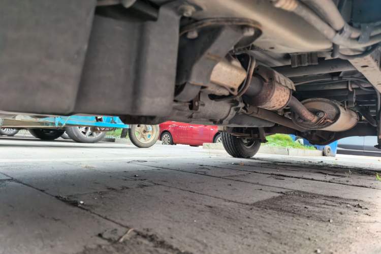 Used Wuling Zhiguang 2014 1.2L Extended Version LD6 Chassis Front Left