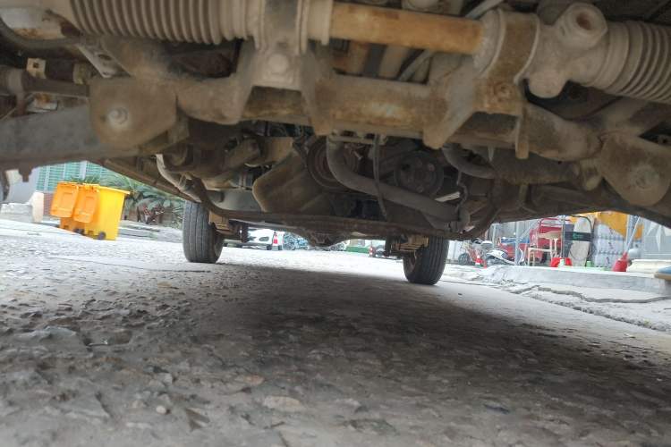 Used Wuling Zhiguang 2014 1.2L Extended Version LD6 Chassis Front
