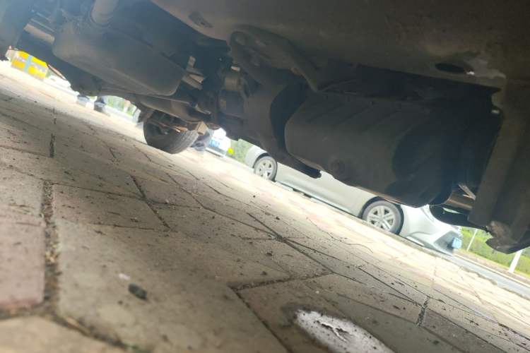 Used Wuling Zhiguang 2014 1.2L Extended Version LD6 Chassis Front Right