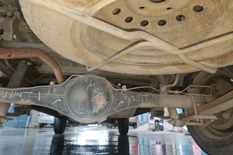 Used Wuling Zhiguang 2014 1.2L Extended Version LD6 Chassis Rear
