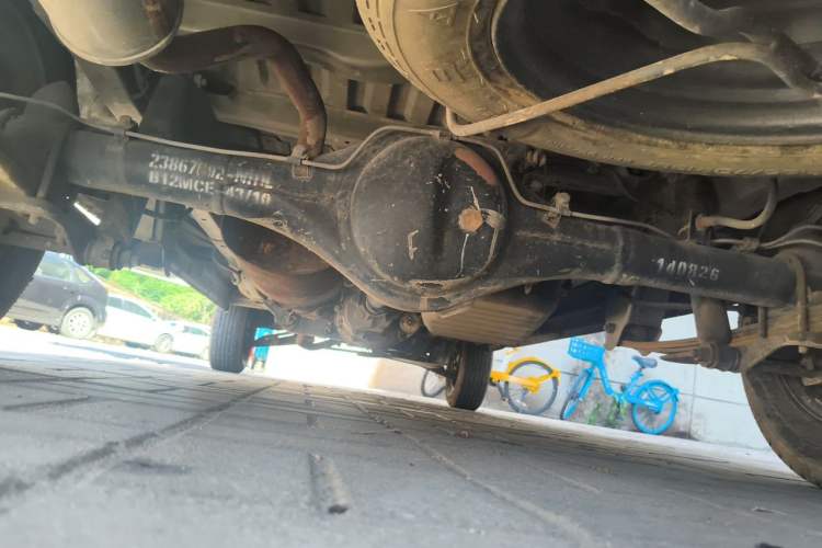 Used Wuling Zhiguang 2014 1.2L Extended Version LD6 Chassis Rear