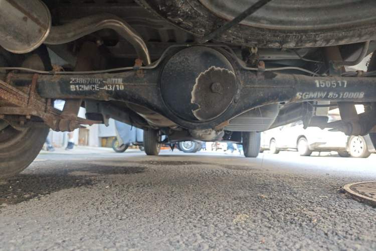 Used Wuling Zhiguang 2014 1.2L Extended Version LD6 Chassis Rear
