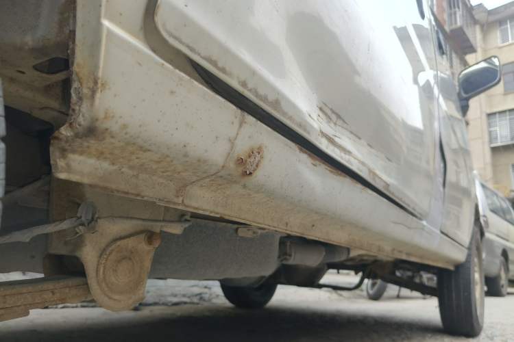 Used Wuling Zhiguang 2014 1.2L Extended Version LD6 Chassis Rear Right