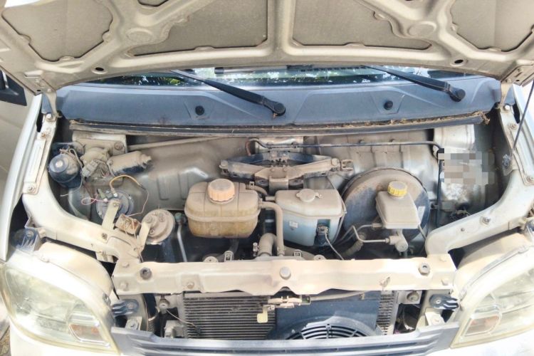 Used Wuling Zhiguang 2014 1.2L Extended Version LD6 Engine Bay