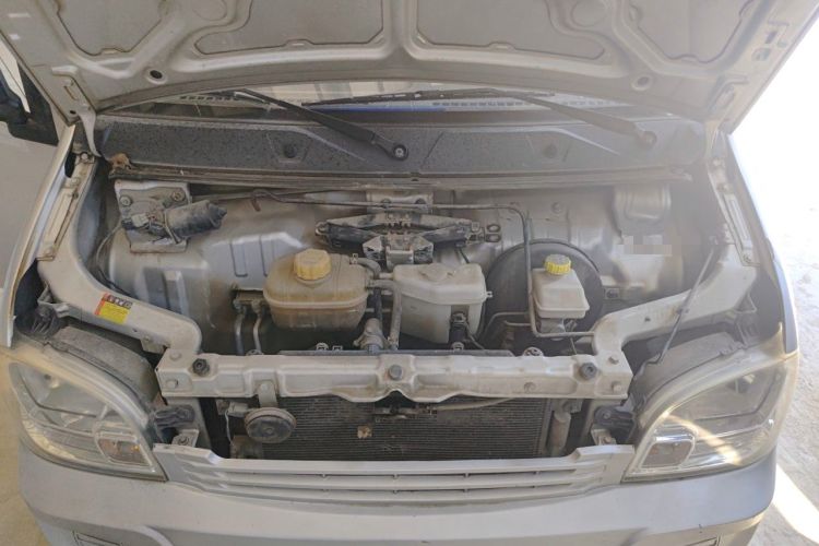 Used Wuling Zhiguang 2014 1.2L Extended Version LD6 Engine Bay