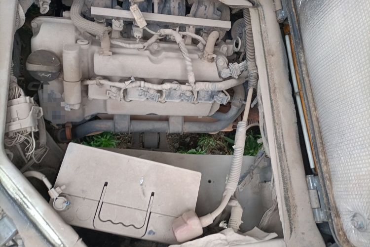 Used Wuling Zhiguang 2014 1.2L Extended Version LD6 Engine Bay Left