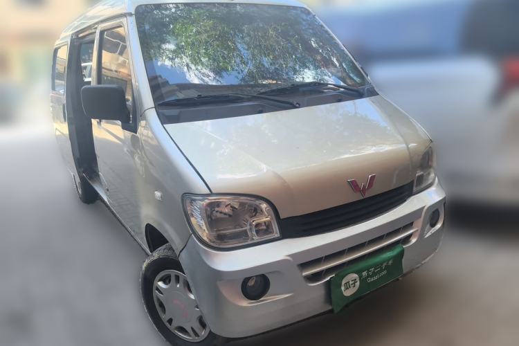 Used Wuling Zhiguang 2014 1.2L Extended Version LD6 Front Right 45 Deg