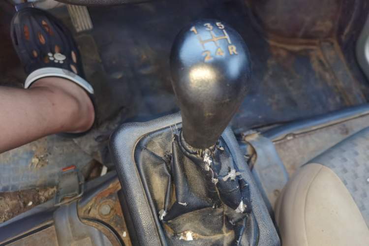 Used Wuling Zhiguang 2014 1.2L Extended Version LD6 Gear Lever