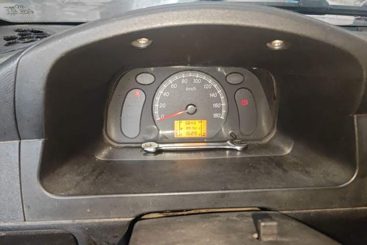 Used Wuling Zhiguang 2014 1.2L Extended Version LD6 Instrument Cluster
