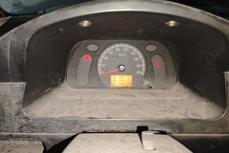 Used Wuling Zhiguang 2014 1.2L Extended Version LD6 Instrument Cluster