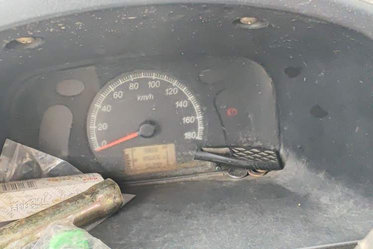 Used Wuling Zhiguang 2014 1.2L Extended Version LD6 Instrument Cluster
