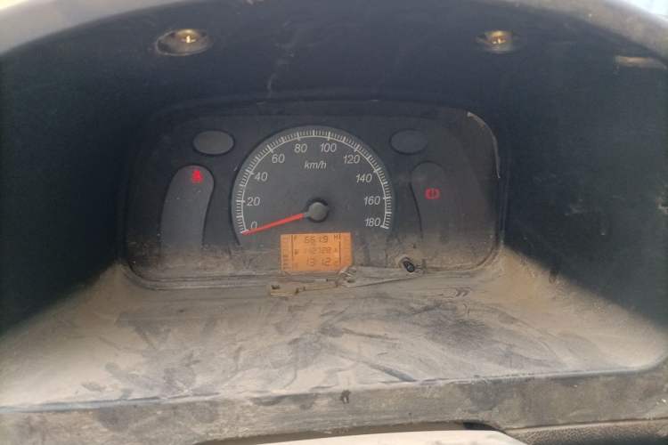 Used Wuling Zhiguang 2014 1.2L Extended Version LD6 Instrument Cluster