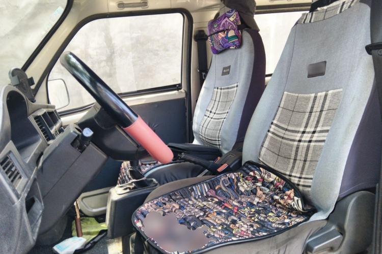 Used Wuling Zhiguang 2014 1.2L Extended Version LD6 Left Front Seat