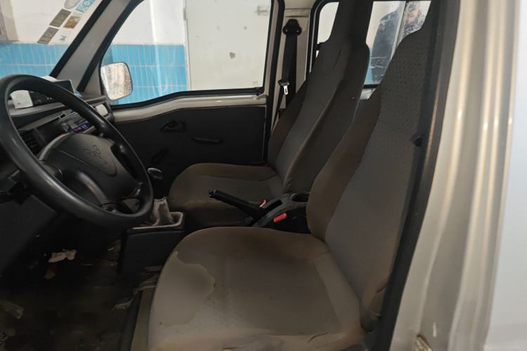 Used Wuling Zhiguang 2014 1.2L Extended Version LD6 Left Front Seat