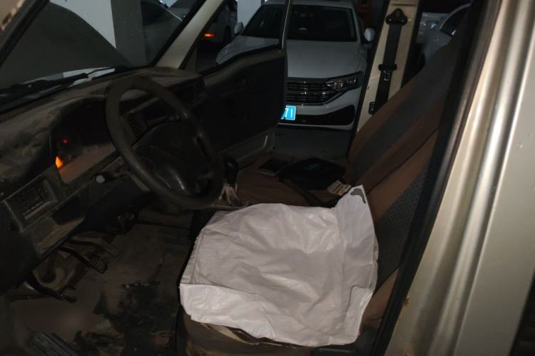 Used Wuling Zhiguang 2014 1.2L Extended Version LD6 Left Front Seat