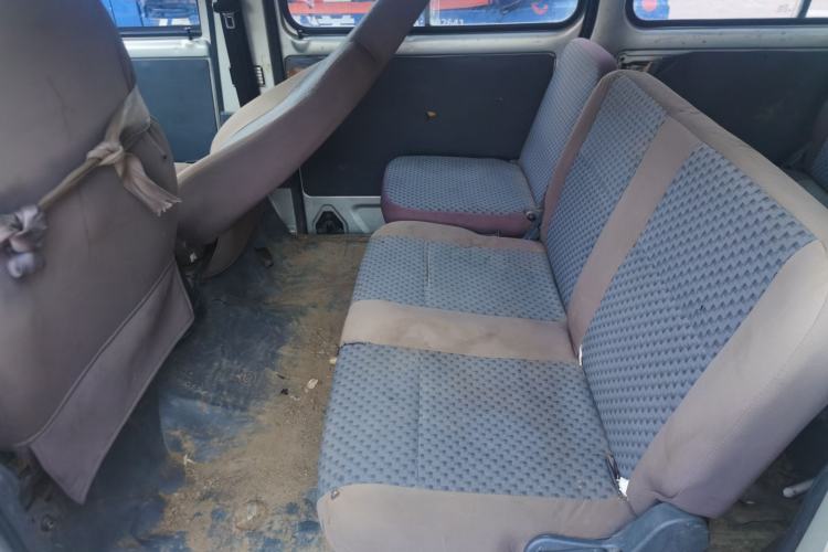 Used Wuling Zhiguang 2014 1.2L Extended Version LD6 Left Rear Seat