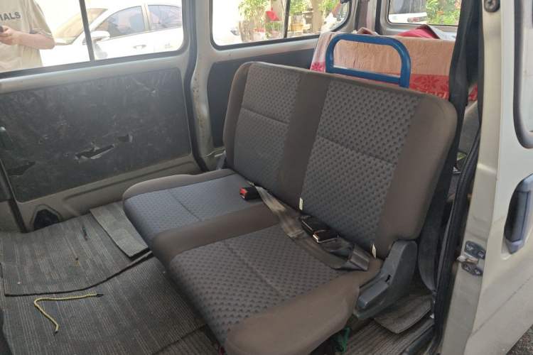 Used Wuling Zhiguang 2014 1.2L Extended Version LD6 Left Rear Seat