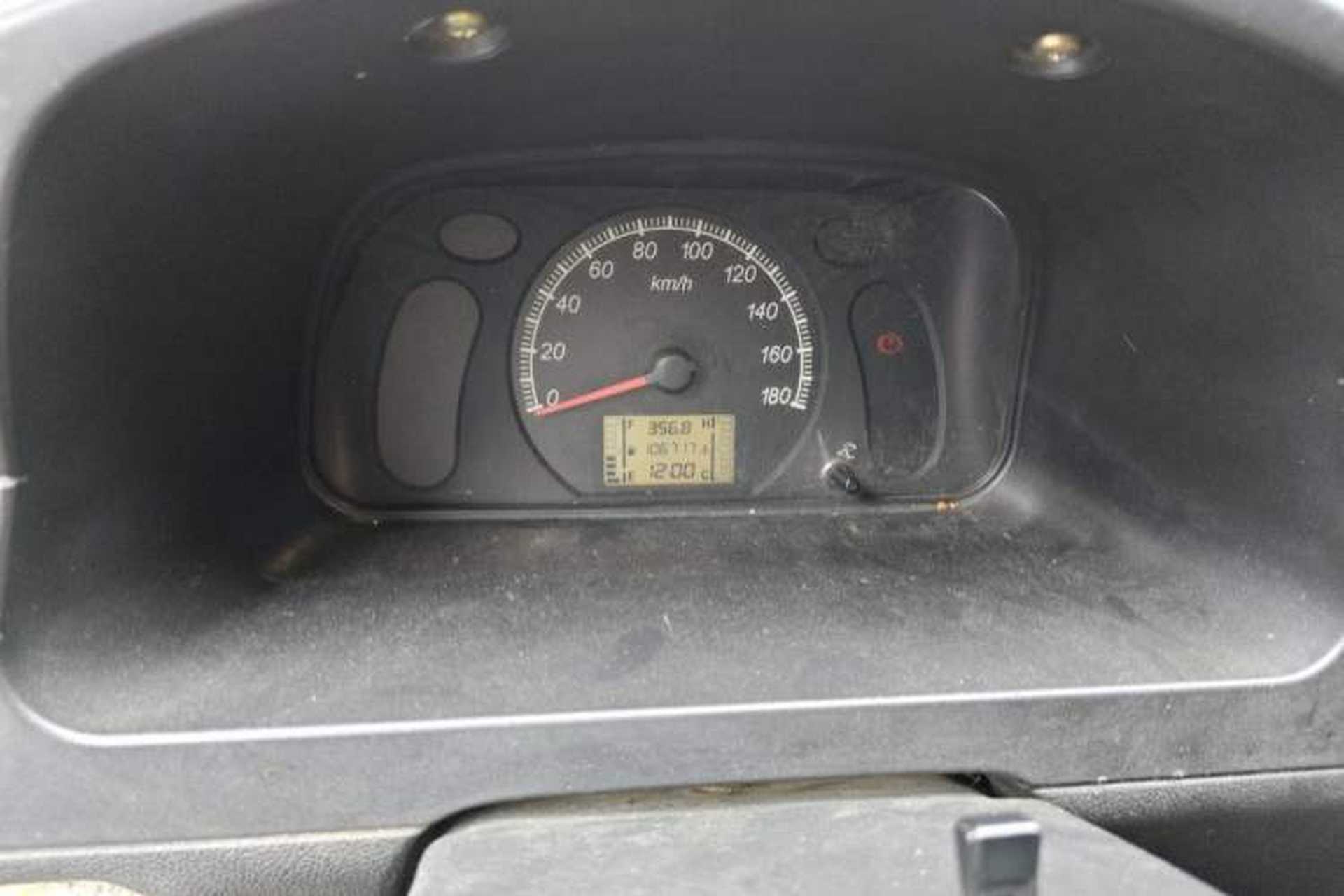 Used Wuling Zhiguang  Odometer Close Up