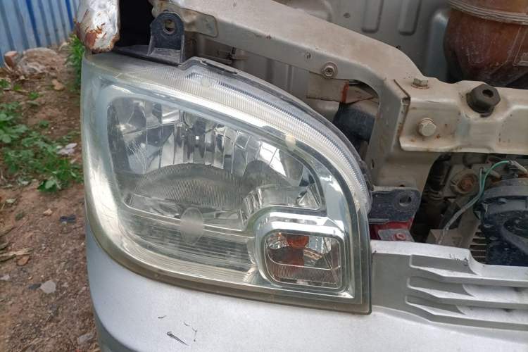 Used Wuling Zhiguang 2014 1.2L Extended Version LD6 Right Front Headlight