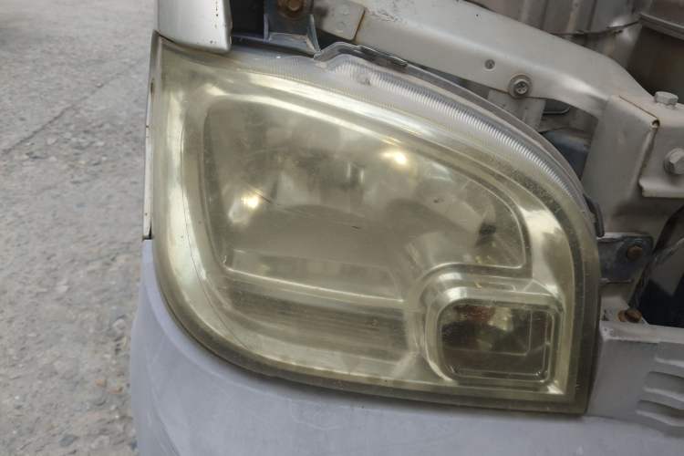 Used Wuling Zhiguang 2014 1.2L Extended Version LD6 Right Front Headlight