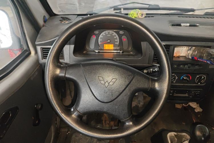 Used Wuling Zhiguang 2014 1.2L Extended Version LD6 Steering Wheel