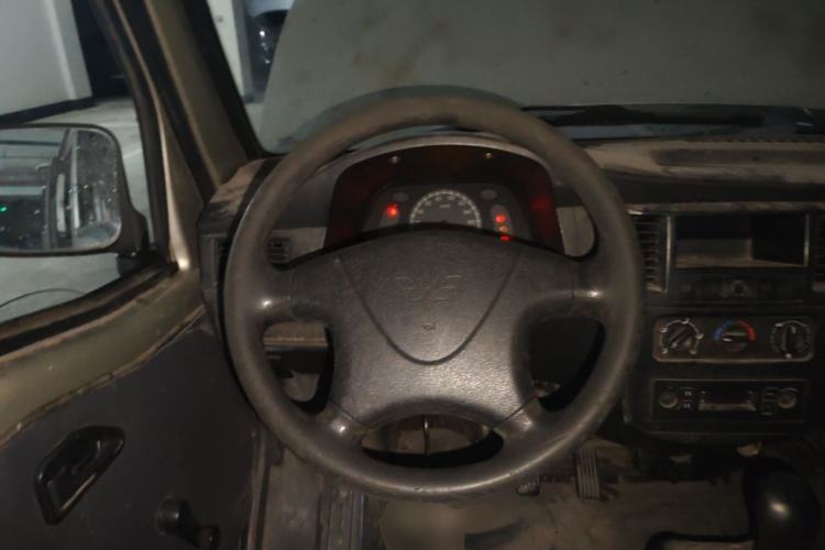 Used Wuling Zhiguang 2014 1.2L Extended Version LD6 Steering Wheel
