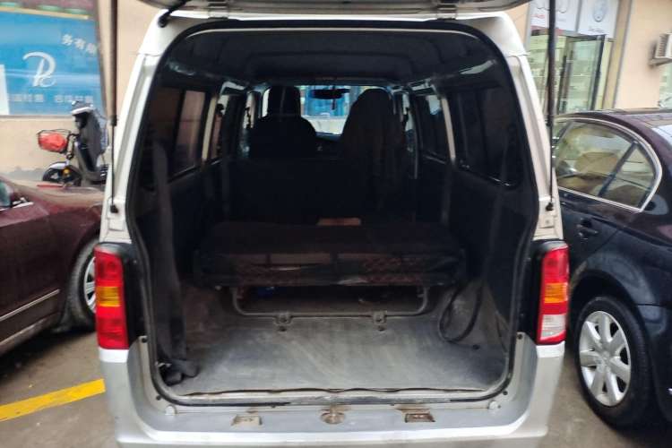 Used Wuling Zhiguang 2014 1.2L Extended Version LD6 Trunk