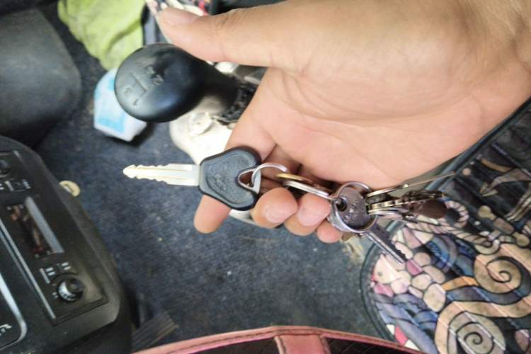 Used Wuling Zhiguang 2014 1.2L Extended Version LD6 Vehicle Key