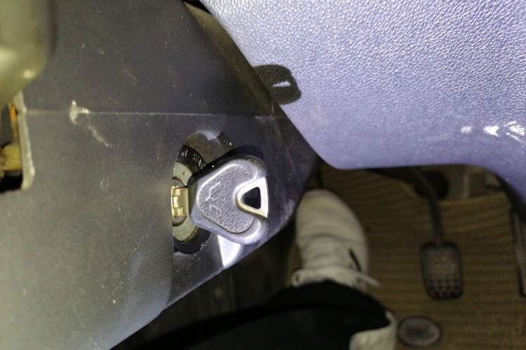 Used Wuling Zhiguang 2014 1.2L Extended Version LD6 Vehicle Key