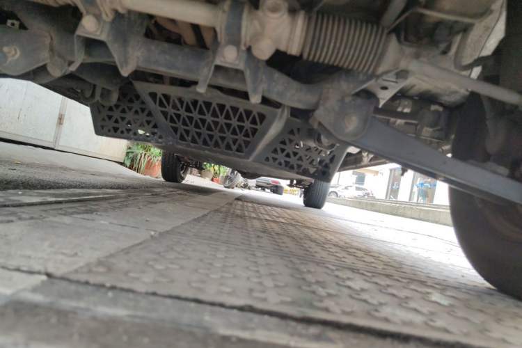 Used Wuling Zhiguang 2014 1.2L Extended Version LD6 Chassis Front